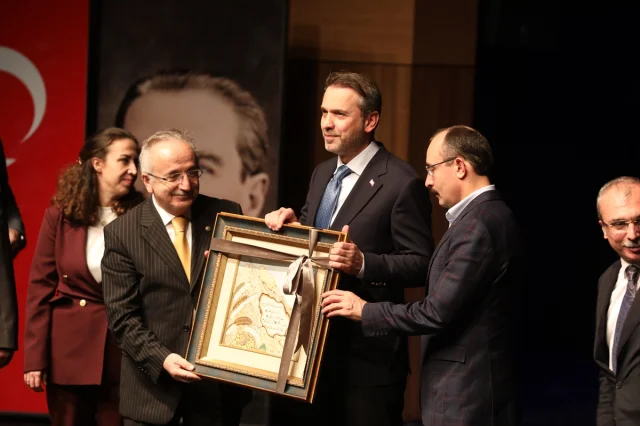 Bakan Bayraktar Samsun'da Enerji Vizyonunu Açıkladı