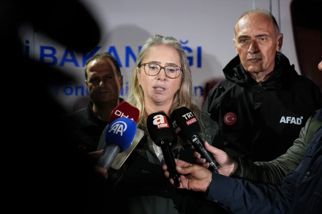 İzmir Foça'da Selin Ardından Kaybolan Kişi İçin Zaman Daralıyor