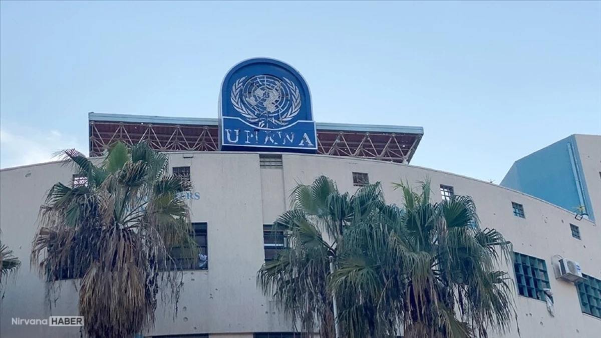 İsrail, yıktığı UNRWA merkezi yerine askeri kompleks kuruyor