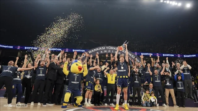 Fenerbahçe Beko, Avrupa Ligi'nde yarın Bayern Münih'e konuk olacak!