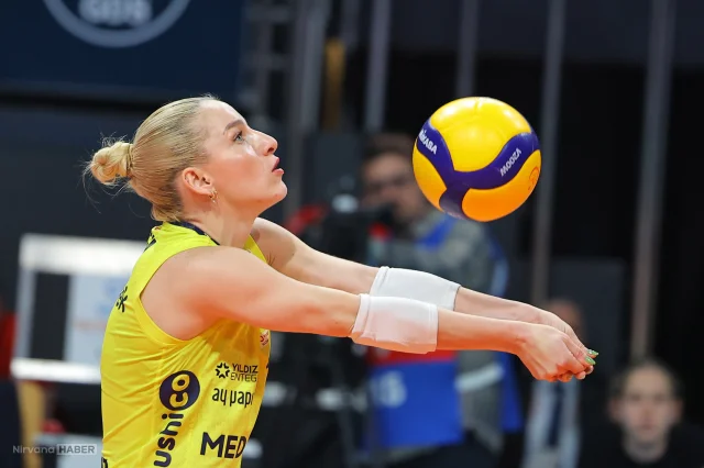 VakıfBank'ın Büyük Zaferi: Fenerbahçe'yi 3-1 Yenerek Liderliğini Sürdürdü