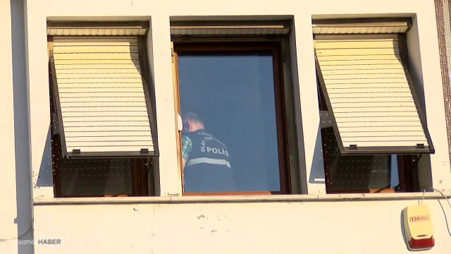 Kardeşini silahla yaraladı: tabanca komşusunun aracında bulundu