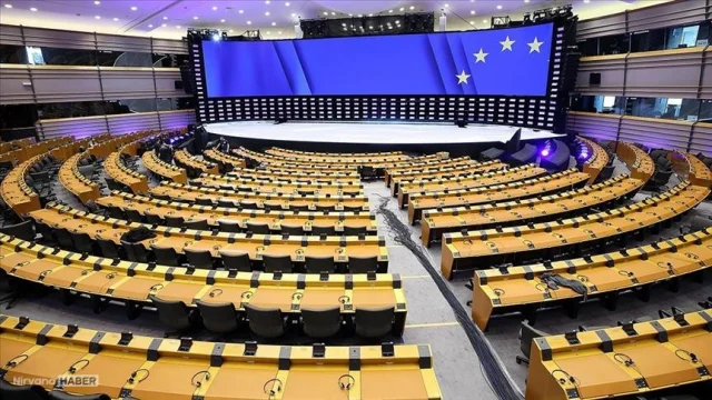 Avrupa Parlamentosu Genel Kurulu yolsuzlukla mücadele tasarısını görüştü