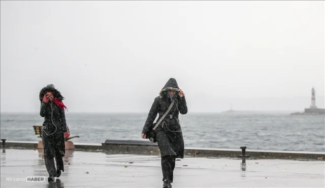 Meteoroloji duyurdu: İstanbul’da kuvvetli rüzgar bekleniyor
