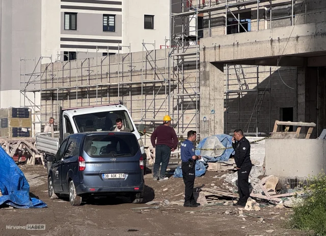 Kayseri'de inşaatta üzerine mermer düşen işçi hayatını kaybetti