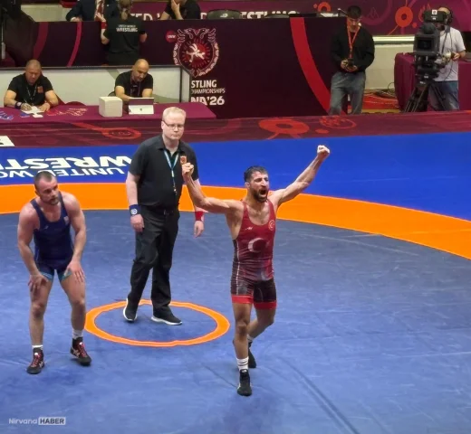Murat Fırat Avrupa Güreş Şampiyonası'nda finalde!