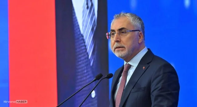 Bakan Işıkhan: "Türkiye, dünyanın gıptayla takip ettiği bir sosyal güvenlik sistemine sahip"
