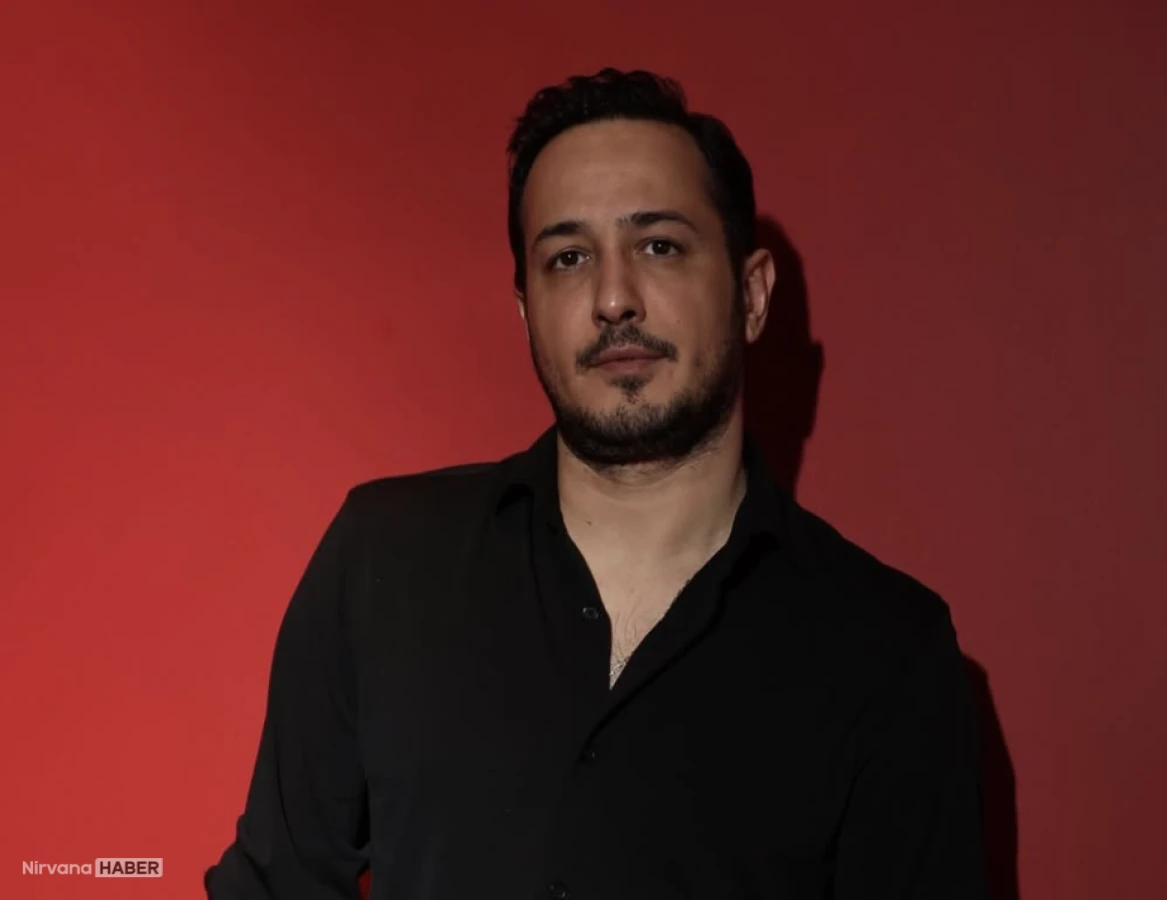 Sarp Apak, yüzüne yanlışlıkla topuk kremi sürdüğünü anlattı