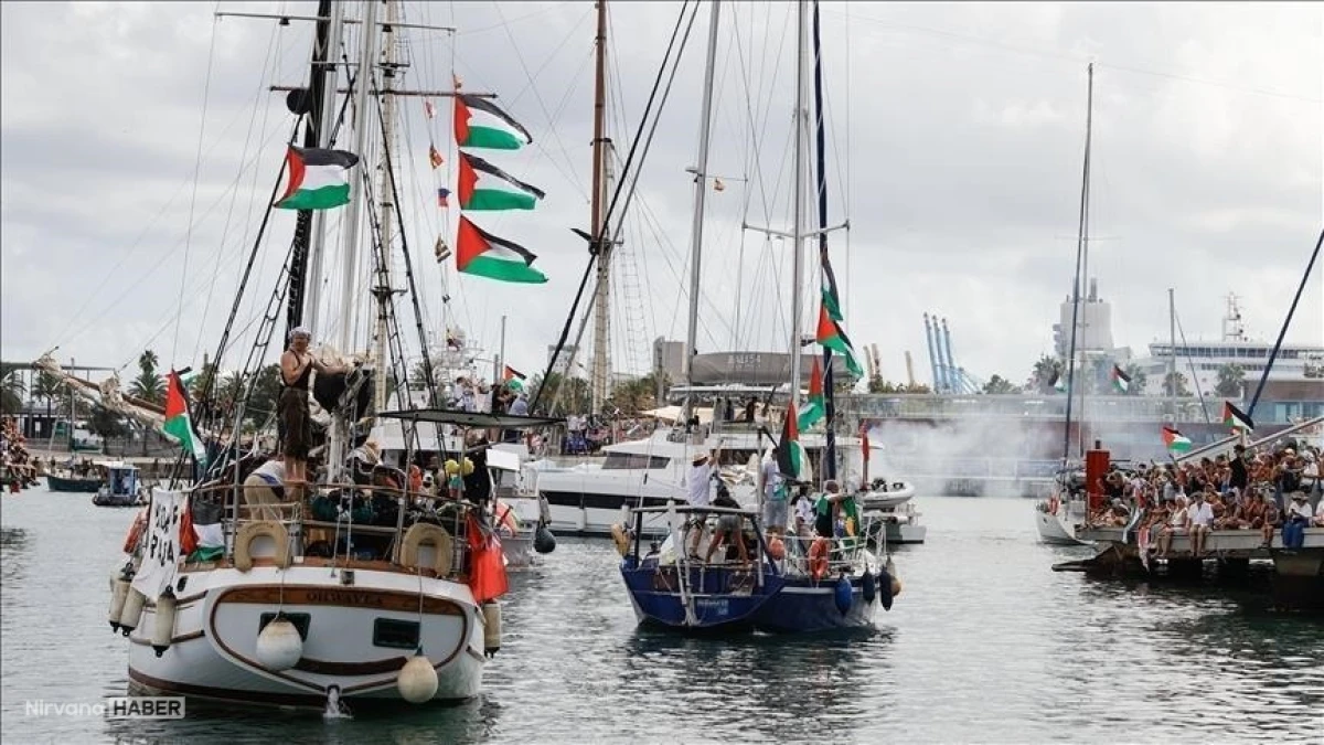 Soykırımcı İsrail'in alıkoyduğu Sumud Filosu aktivistleri İstanbul'a ulaştı