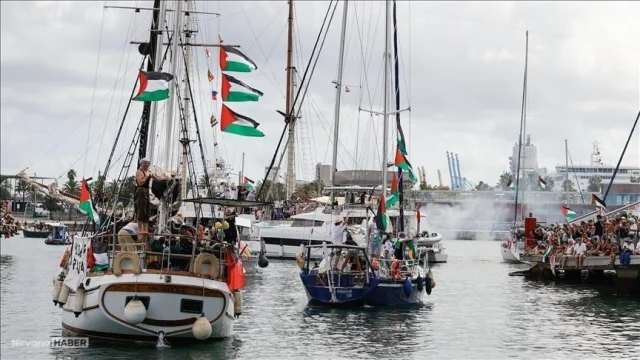 Soykırımcı İsrail'in alıkoyduğu Sumud Filosu aktivistleri İstanbul'a ulaştı