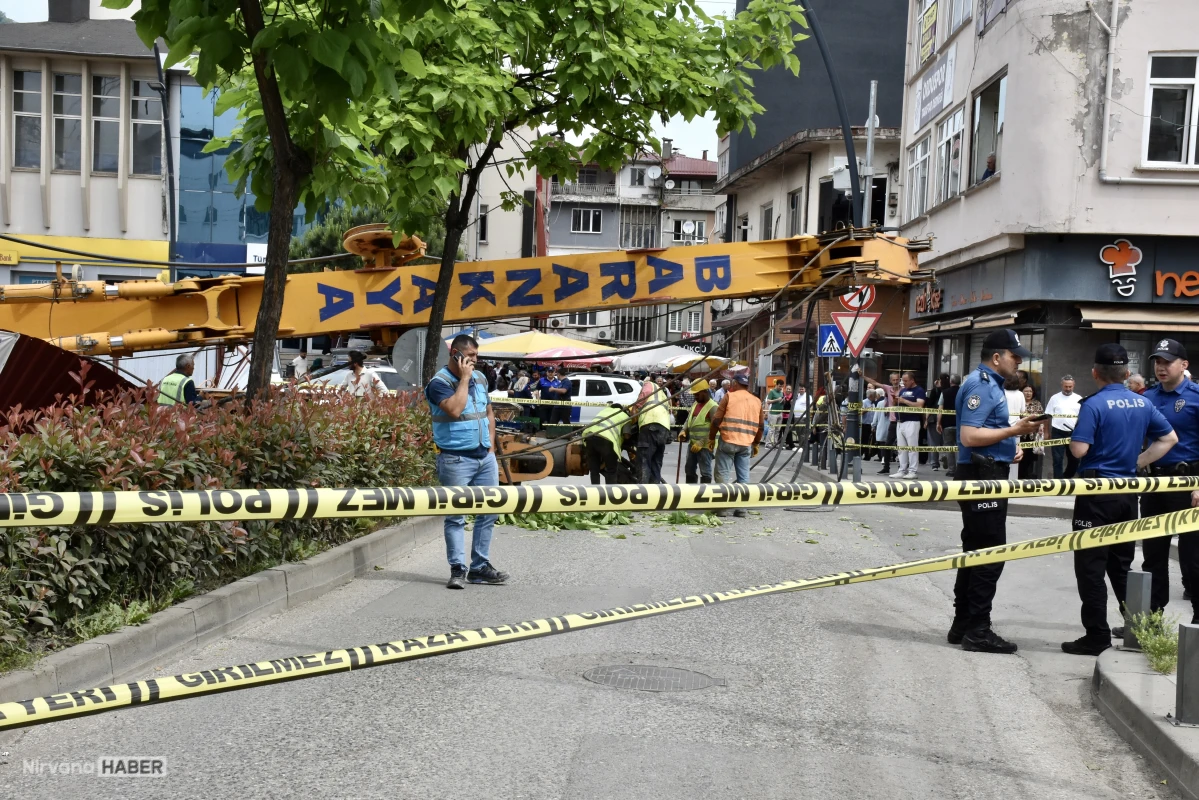 Ordu'da inşaat alanında korkutan kaza: Fore kazık makinesi devrildi