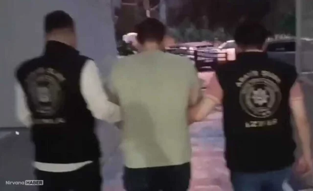 İzmir’de aranan şüphelilere şafak operasyonu: 157 Gözaltı