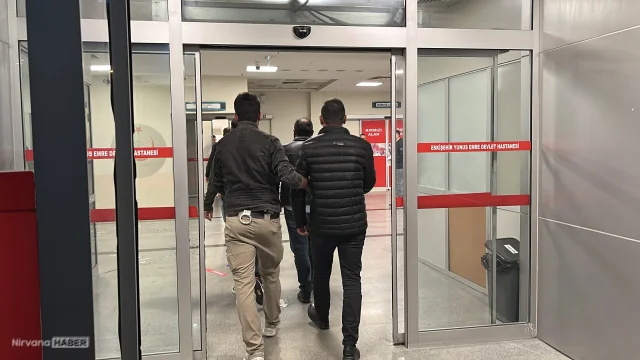 Tepebaşı Belediyesine operasyon: Toprağa gömülü odadan coin madenciliği düzeneği çıktı