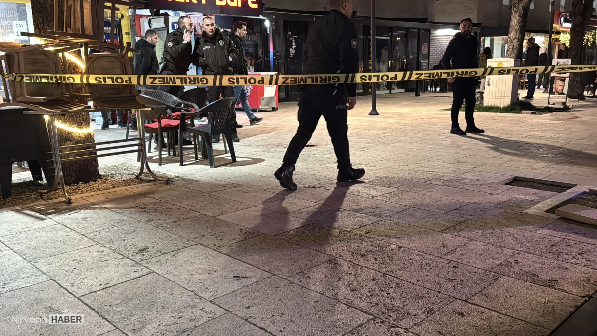 Kütahya’da bıçaklı kavgada 2 kişi yaralandı