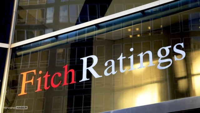 Fitch: Hürmüz Boğazı 6 ay kapalı kalırsa petrol fiyatları ortalama 120 doları görebilir