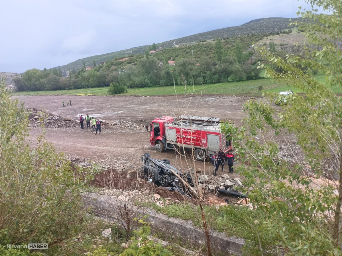Yozgat'ta otomobil devrildi: 4 kişi yaralandı