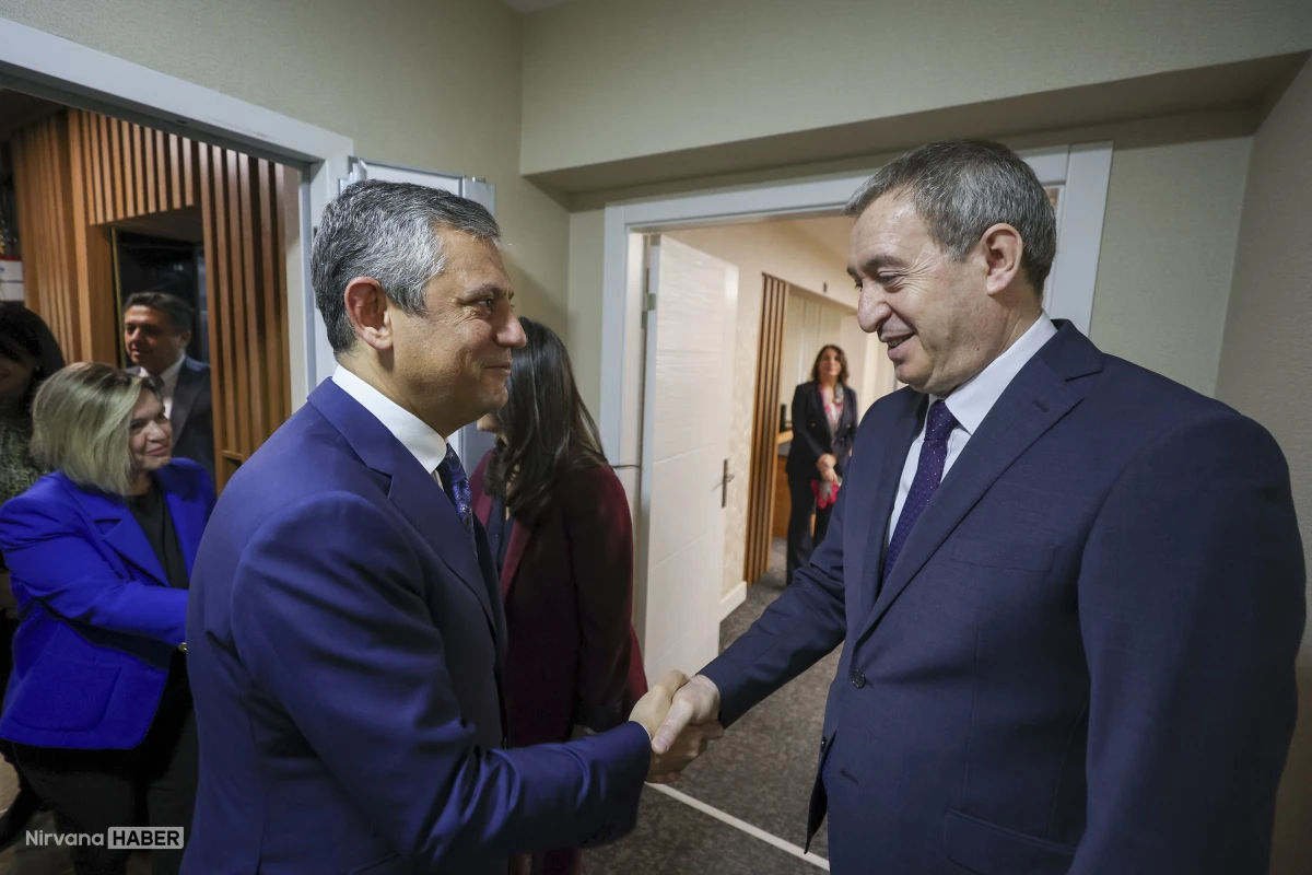 CHP Genel Başkanı Özgür Özel'den, DEM Parti'ye ziyaret