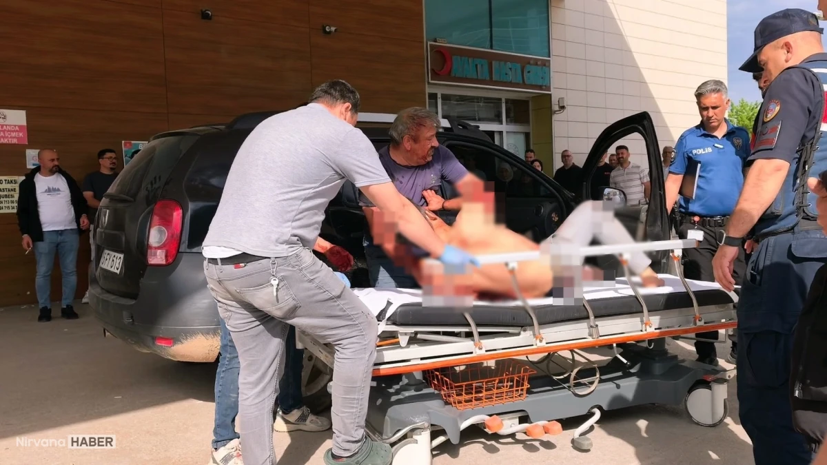 Bursa’da bıçaklı kavgada 1 kişi ağır yaralandı