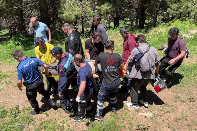 Doğa yürüyüşüne çıktığı ormanda kalp krizi geçirdi
