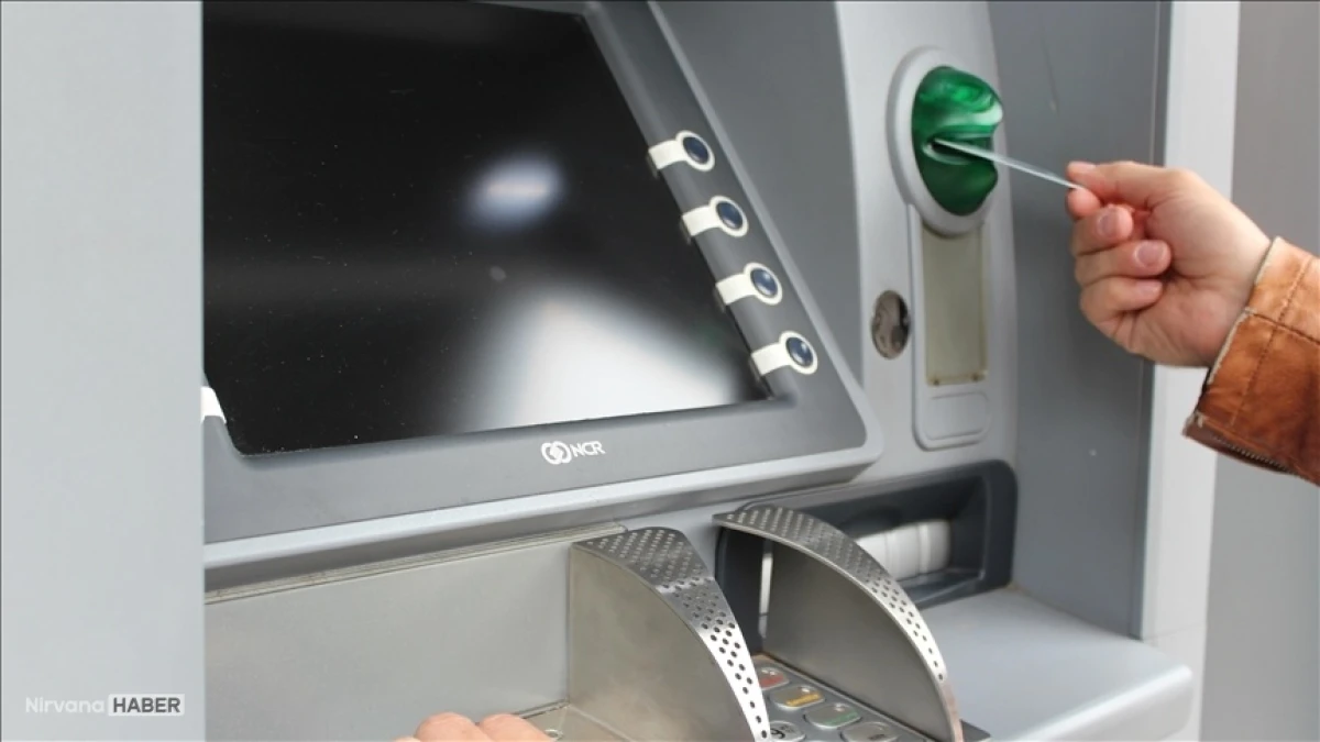 ATM üzerinden sahte dolarları sisteme dahil ettiler