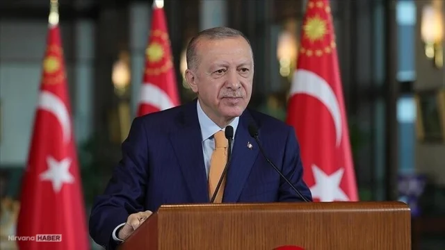 Erdoğan’dan küresel kriz mesajı: “Türkiye karamsar tablonun dışında”