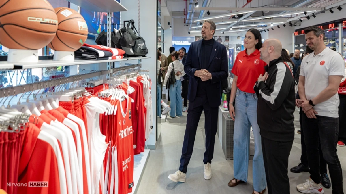 Hidayet Türkoğlu: " Türkiye Basketbol Federasyonu'nun desteğiyle ilk basketbol mağazası açıldı"
