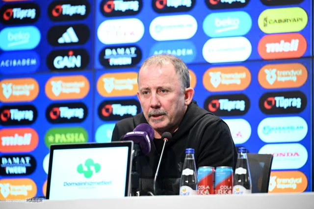 Beşiktaş'ta Sergen Yalçın krizi sürüyor: İstifa etti mi? Göreve devam mı?