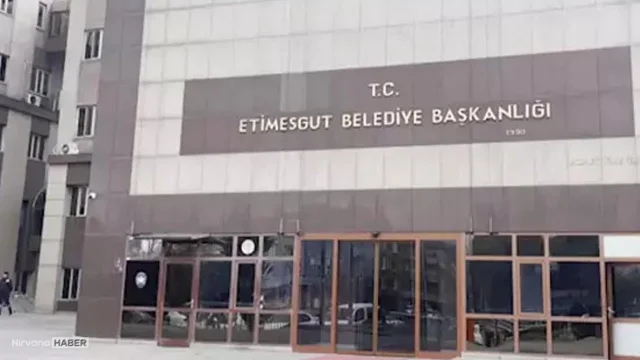 Etimesgut Belediyesi'nde zimmet operasyonu derinleşiyor: Tutuklamalar var