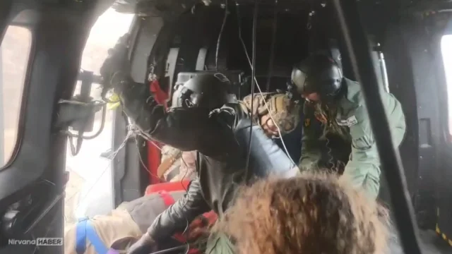 Artvin’de yaralanan vatandaş helikopterle Erzurum’a sevk edildi