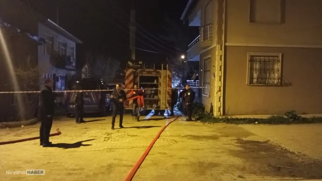 Isparta’da silahlı kundaklama şüphelisi saatler süren ikna sonrası teslim oldu