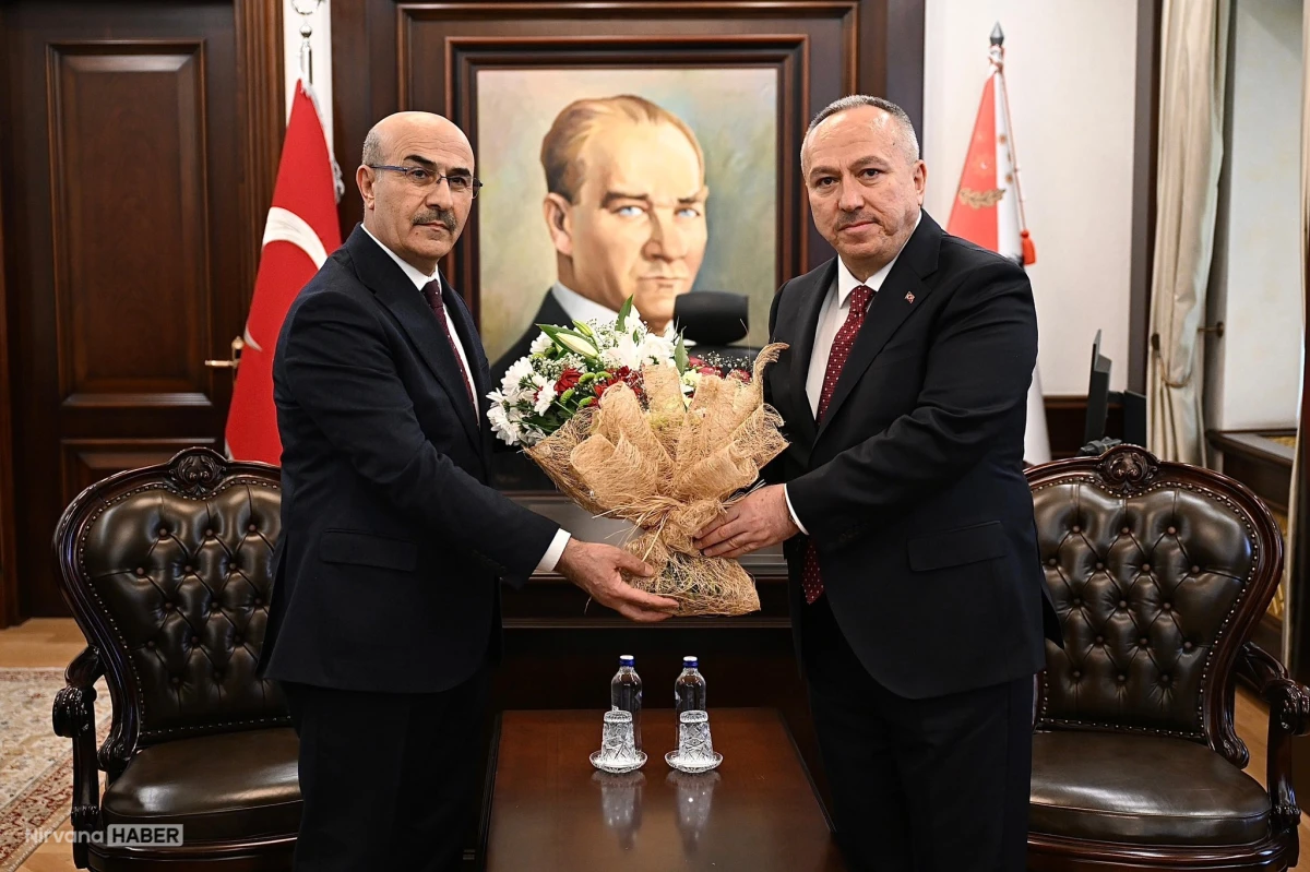 Emniyet Genel Müdürlüğünde devir teslim töreni gerçekleştirildi