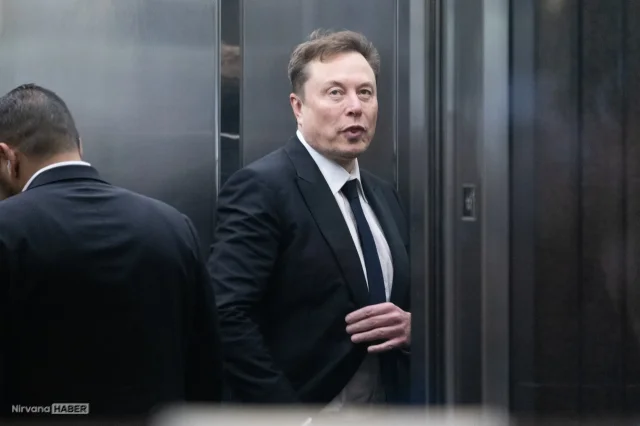 Elon Musk'tan şok itiraf! Grok'u eğitmek için öyle bir şey yaptı ki!