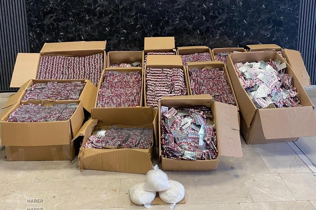 İstanbul'da dev uyuşturucu operasyonu: Çok sayıda uyuşturucu ele geçirildi