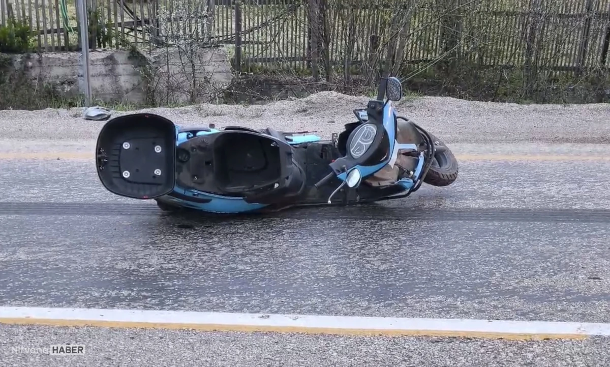 Safranbolu'da feci motosiklet kazası: Otomobil ile çarpıştı
