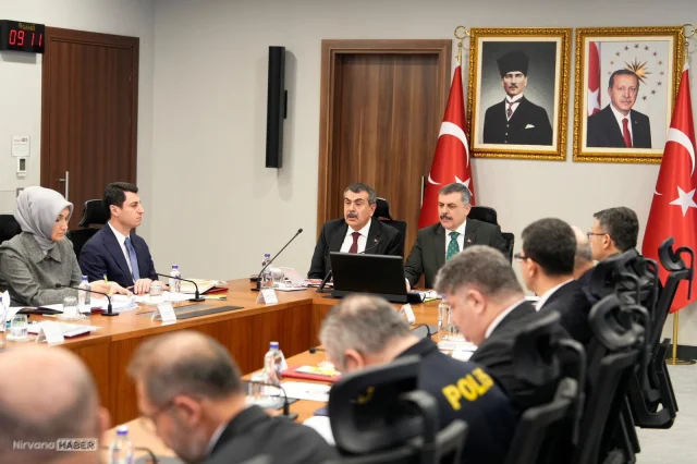 Okul saldırıları sonrası ek tedbirler: 2 bakanlıktan ortak basın açıklaması!