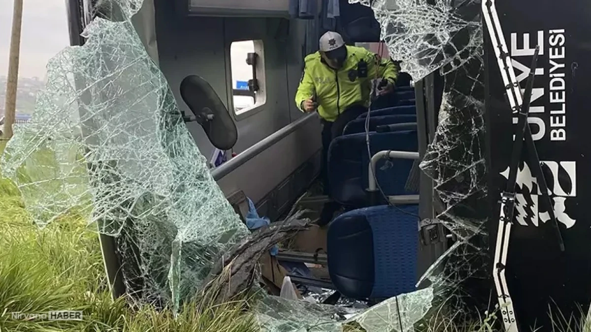 Samsun'da öğrenci dolu otobüs yan yattı: Kolu kopan genç hakkında açıklama geldi