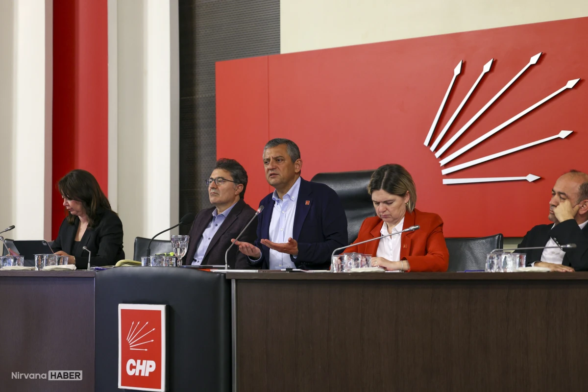 CHP Parti Meclisi’nden "Kurultay" kararı: İmza süreci için tarih verildi