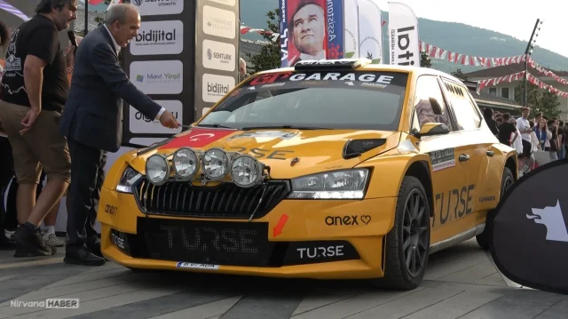 Yeşil Bursa Rallisi Osmangazi'de düzenlenen start seremonisiyle başladı