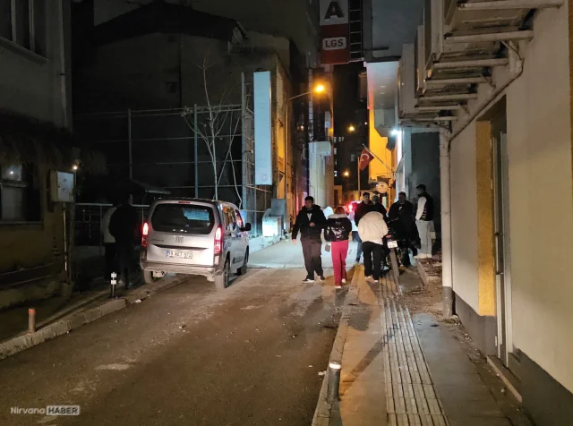 Çorum’da “yan bakma” tartışması kanlı bitti: 1 kişi bıçakla yaralandı