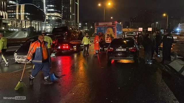 Ataşehir’de zincirleme kaza: 8 araç birbirine girdi