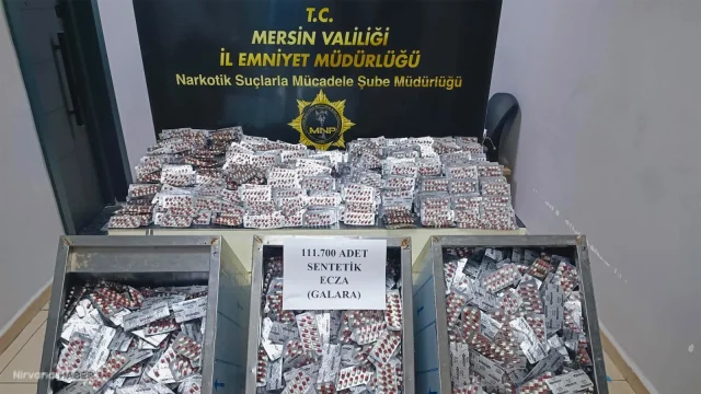 Mersin'de 111 bin sentetik ecza ele geçirildi: 2 kişi tutuklandı