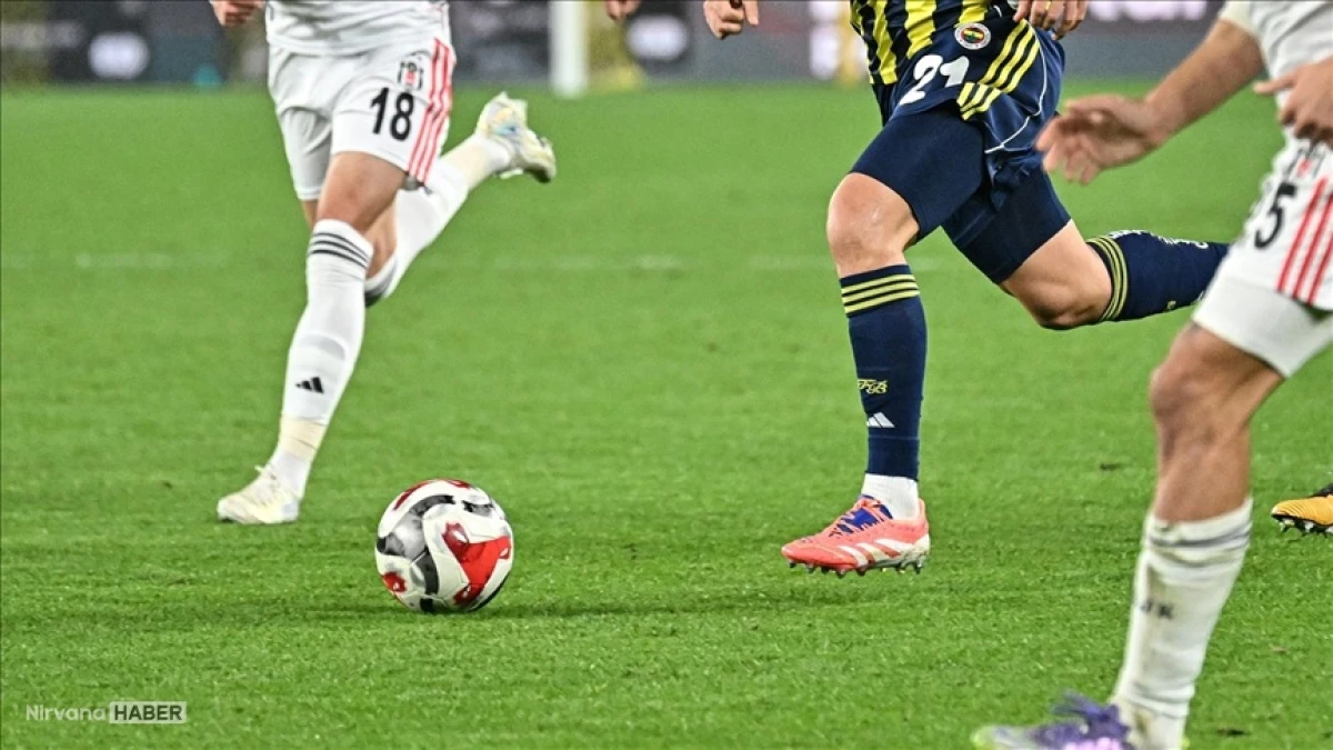Kadıköy’de dev derbi: Fenerbahçe ile Beşiktaş kritik maçta karşı karşıya