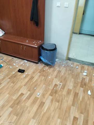 Niksar’da deprem! Bazı binalarda sıva döküldü, vatandaşlar sokakta
