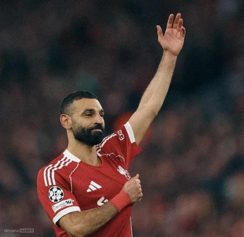 Mohamed Salah Süper Lig yolunda mı? Fenerbahçe dünya yıldızının peşinde