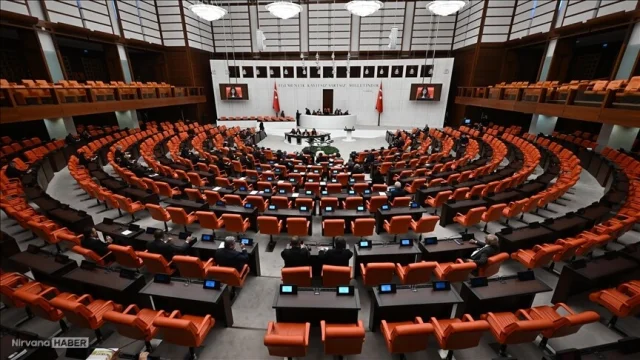 TBMM’de kritik düzenleme: Doğum izni uzatıldı, sosyal medya ve oyun platformlarına yeni kurallar