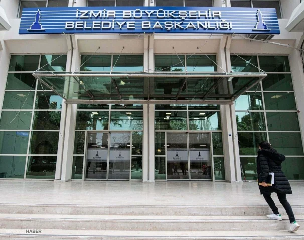 İZBETON davasında 22 şüpheli adliyede!