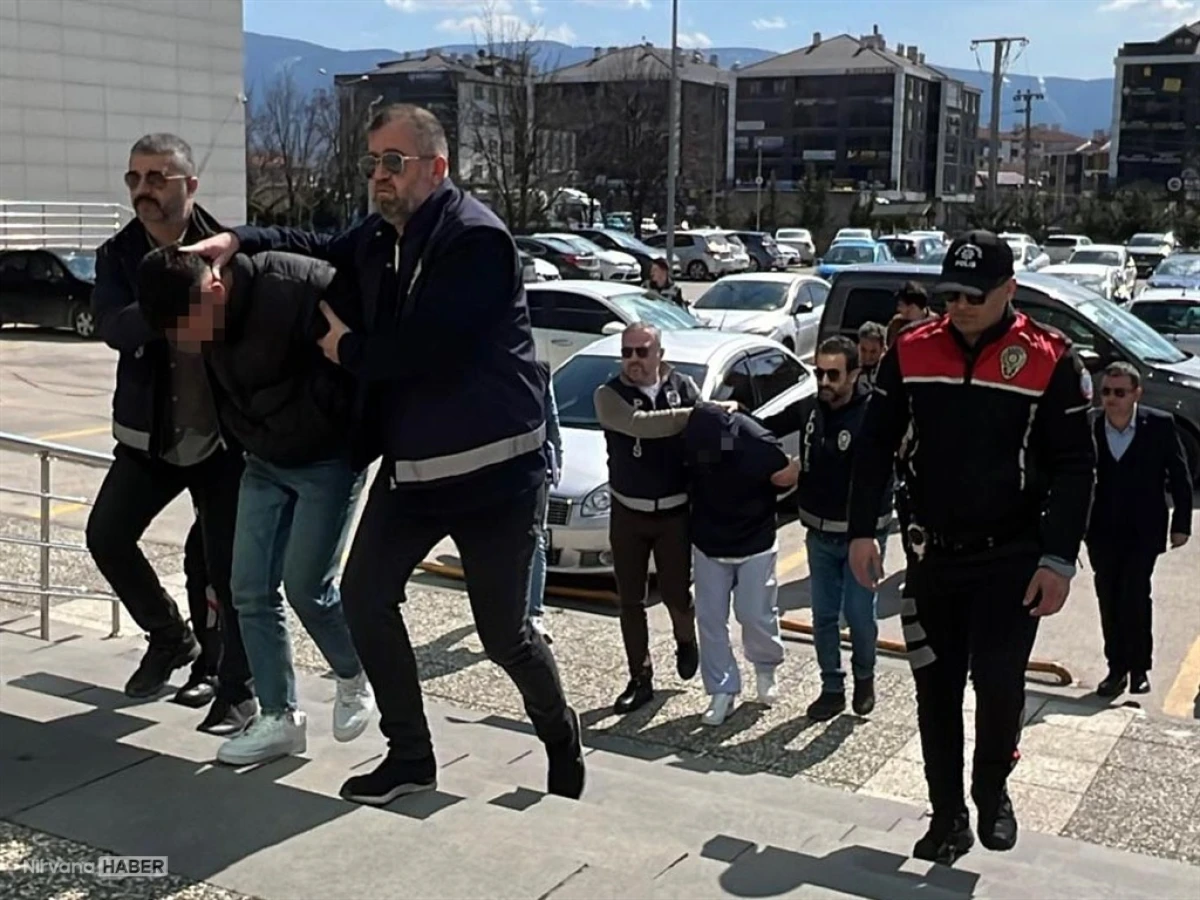 Bolu'da restoran kurşunlanması olayı ile ilgili 2 kişi tutuklandı