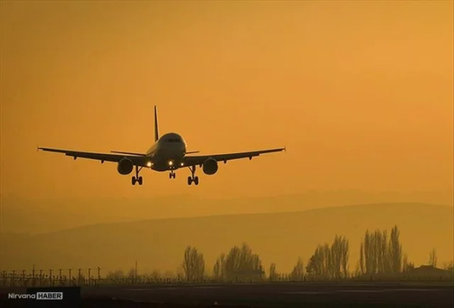 Orta Doğu hava sahası felç: Binlerce uçuş iptal edildi!