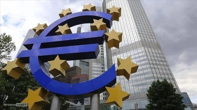 Avrupa ekonomisinde savaş etkisi: Büyüme beklentileri düştü