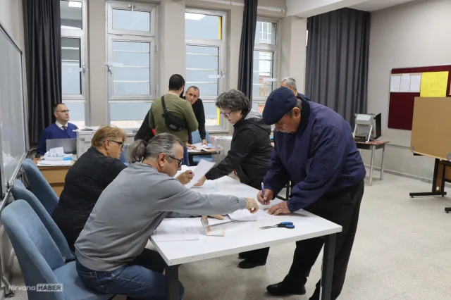 Trakya’daki çifte vatandaşlar Bulgaristan seçimleri için sandığa gitti